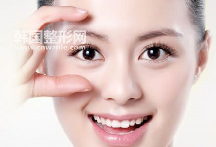 韓式<a href='/tag_maixian35.html'>埋線</a><a href='/tag_shuangyan108.html'>雙眼</a>皮失敗后什么癥狀？如何修復(fù)該注意些什么？