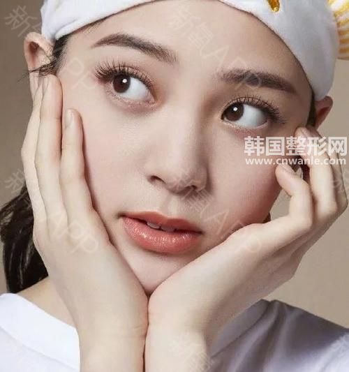 怎么去<a href='/tag_yandai21.html'>眼袋</a>效果好 <a href='/tag_quyandai24.html'>去眼袋</a>價(jià)格多少錢